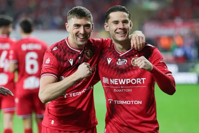 Kiedy gra Ekstraklasa? Terminarz wiosna 2026 i transmisje