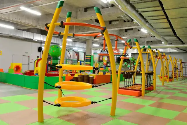 Plac zabaw od kiedy otwarty? Poznaj daty i ważne szczegóły