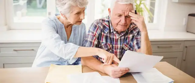 Jak wypełnić pkt 4 wniosku o emeryturę i uniknąć błędów w wyborze sposobu odbioru