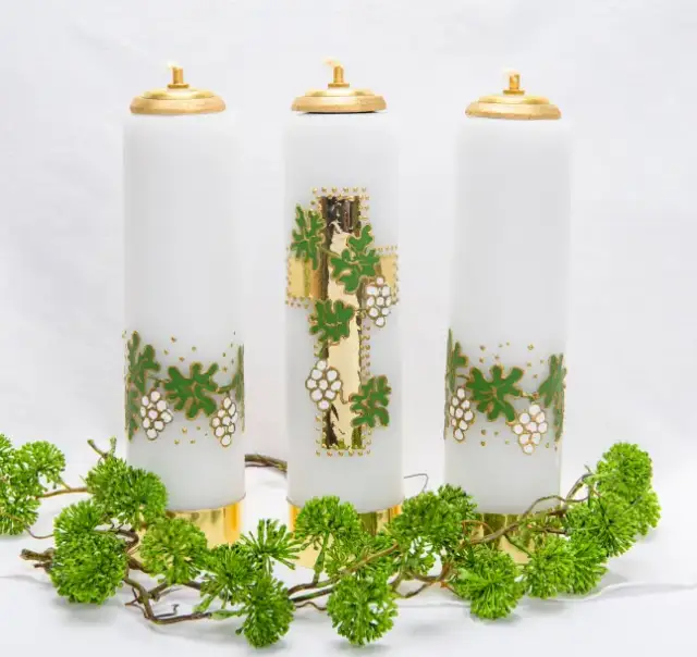 Jaka świeca na komunię? Nowa czy od chrztu rozwiej wątpliwości