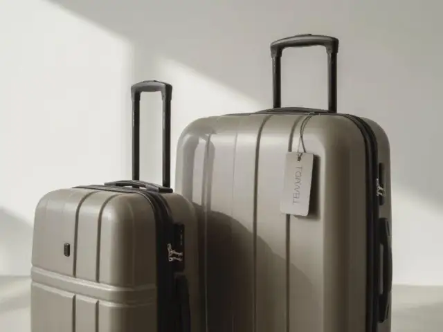 ABS czy poliwęglan? Wybierz walizkę idealną. Porównanie