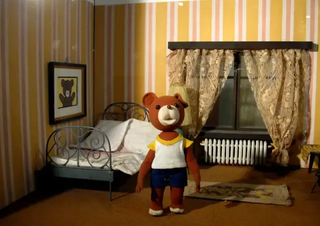 Jak zachować się w muzeum - film dla dzieci, który nauczy dobrych manier