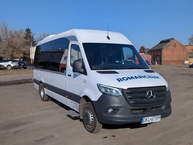 Romańczuk skąd odjeżdża? Sprawdź, gdzie znajdziesz przystanki autobusowe