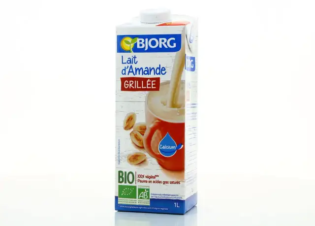 Lait d'amande grillée : bienfaits, recettes et meilleures marques à connaître
