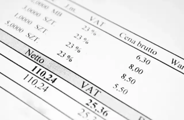 Ile kosztuje wystawienie faktury? Realne ceny i wybór dla Twojej firmy