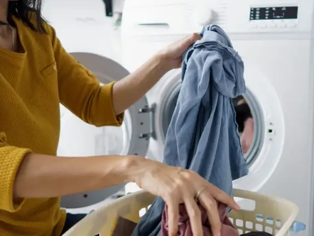 Jak zmyć smar z ubrania? Skuteczne metody, które naprawdę działają