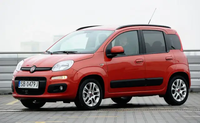 Fiat Panda: Pojemność baku (30-38L), zasięg i koszty tankowania