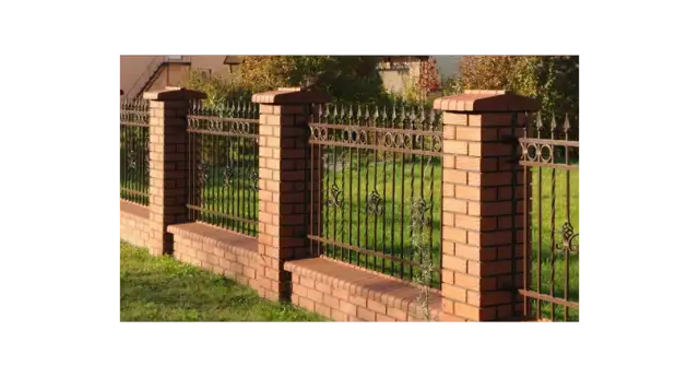 Ile cegieł na słupek ogrodzeniowy? Oblicz dokładnie i uniknij błędów