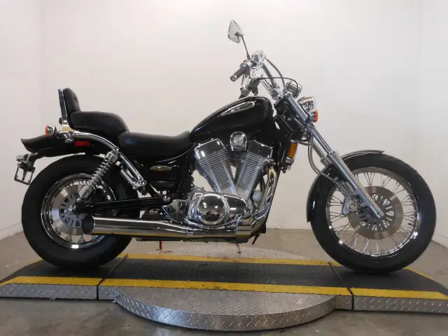 Wady i zalety Suzuki Intruder 1400 i 1500 - Co warto wiedzieć?