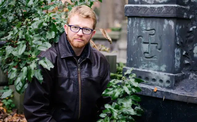 Swastyka w buddyzmie: pozytywne znaczenie i historia symbolu