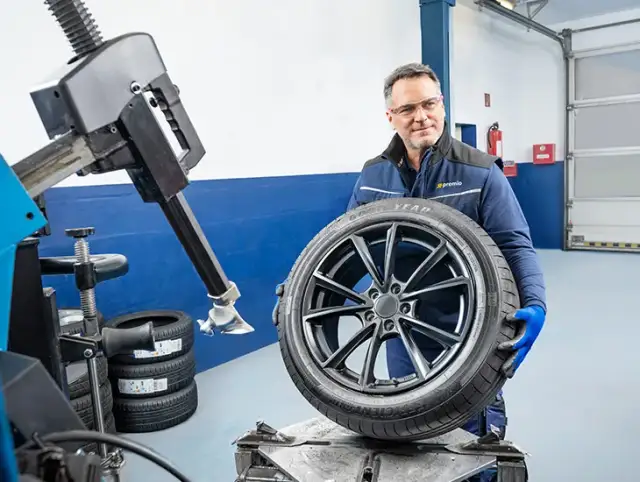 Jak dobrać et felgi, aby uniknąć problemów z prowadzeniem auta