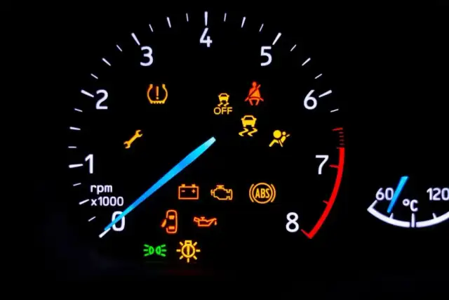 Jak wyłączyć kontrolkę ciśnienia w oponach i uniknąć problemów