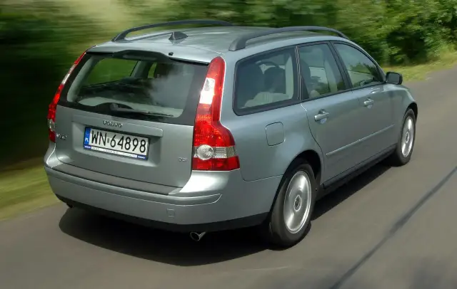 Volvo V50 jaki silnik wybrać, aby uniknąć wysokich kosztów eksploatacji?
