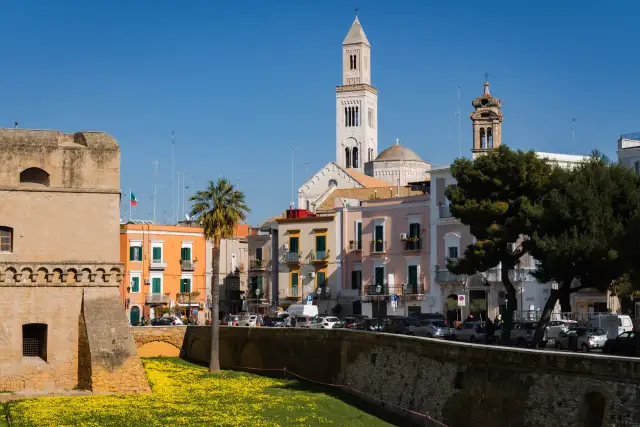 Najważniejsze atrakcje turystyczne w Bari, które musisz zobaczyć