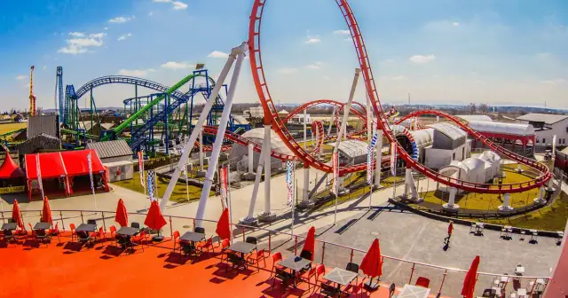 Energylandia: co warto zobaczyć? Przewodnik Krystiana Ostrowskiego