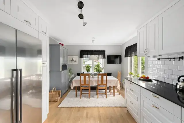 Czy warto ubezpieczyć mieszkanie w bloku? Oto kluczowe korzyści