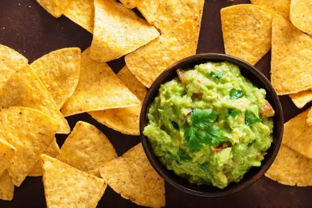 Pomysły na to, co zrobić z guacamole – zaskocz swoich gości!