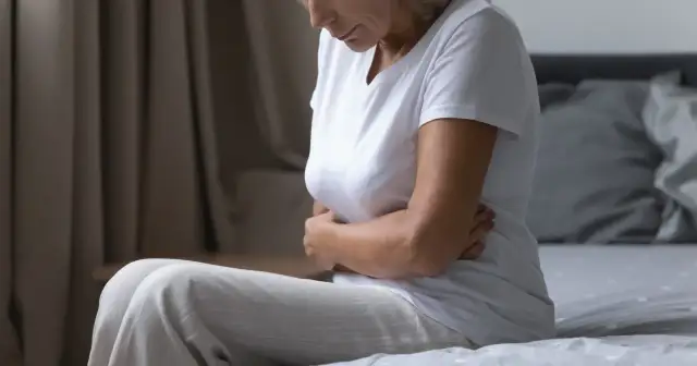 Zapalenie trzustki: jakie leki i kiedy pilnie do lekarza?