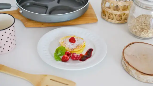 Przepis na najzdrowsze fit placuszki jogurtowe: tylko 329 kcal w porcji