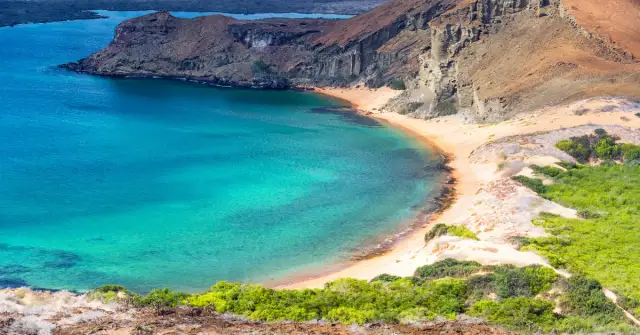 Do kogo należą wyspy Galapagos? Odkryj ich związek z Ekwadorem