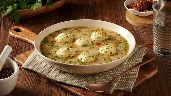 Jaka zupa na obiad? Odkryj przepisy: szybkie, sycące, tradycyjne