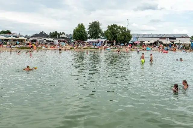 Jezioro Krasne: Lubelska perła? Planuj wakacje bez tajemnic!