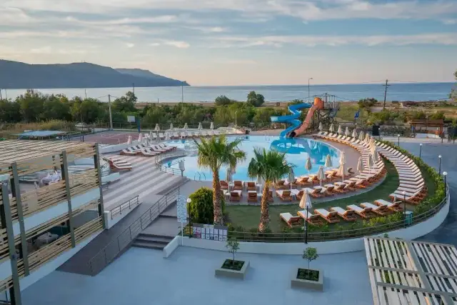 Georgioupolis atrakcje, które zaskoczą każdego turystę w Kreta