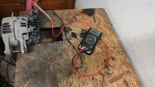 Jak samodzielnie sprawdzić alternator domowym sposobem – proste metody bez mechanika