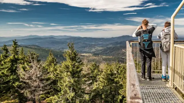 Beskid Śląski: Szczyty, pasma i atrakcje. Twój przewodnik!