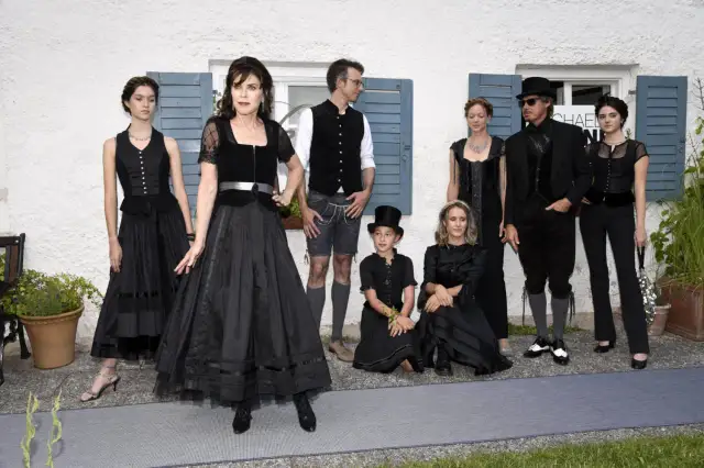 Berghain Outfit Männer: Code knacken, Einlass sichern Dein Guide