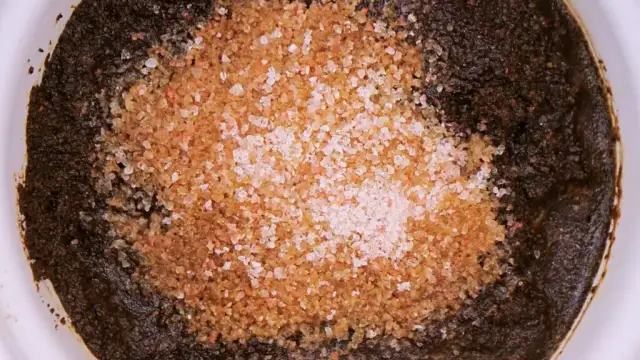 Peeling z kawy jak zrobić: proste przepisy na zdrową skórę