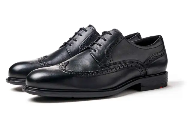 Schwarze Herrenschuhe: So meistern Sie Stil, Kauf & Pflege!