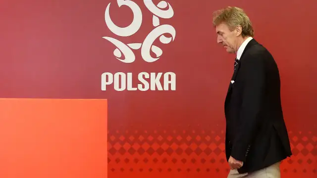 Ile zarabia prezes PZPN? Kontrowersje i porównanie z poprzednikami