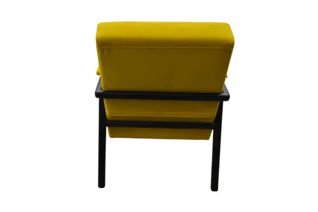 Fotel retro PRL: idealny wybór dla Twojego stylowego wnętrza