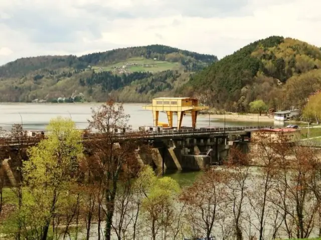 Najlepsze atrakcje nad jeziorem czchowskim, które musisz zobaczyć