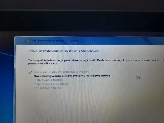 Windows 7 z USB w 2026: Instalacja? Poznaj ryzyka i rozwiązania!