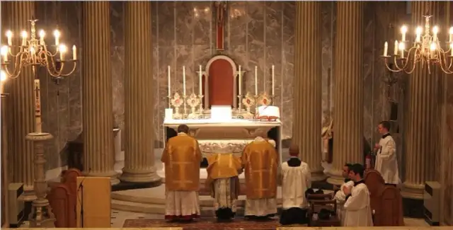 Co to jest kościół? Zrozumienie jego znaczenia i roli w życiu