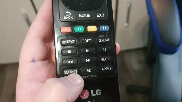 Jak wyłączyć tryb dla niewidomych w telewizorze LG i odzyskać dźwięk