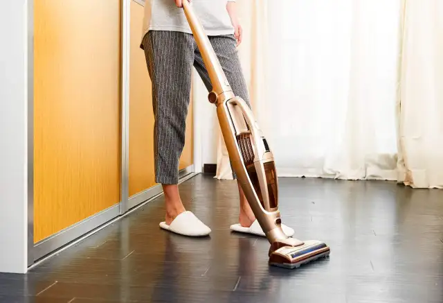 Moc odkurzacza pionowego: Waty, Airwatty, Paskale co wybrać?