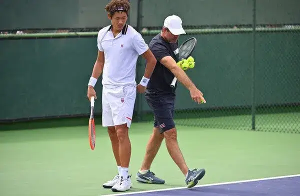 Co to jest coaching w tenisie - poznaj nowoczesne zasady treningu