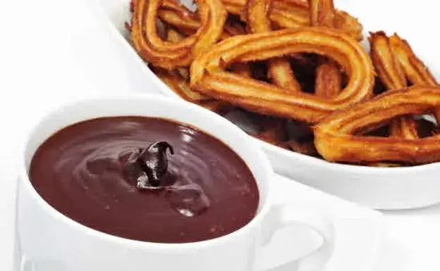 Los mejores churros con chocolate en Valencia que no puedes perderte