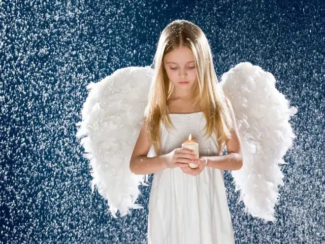 Jak zrobić strój anioła - proste kroki i materiały, które zaskoczą