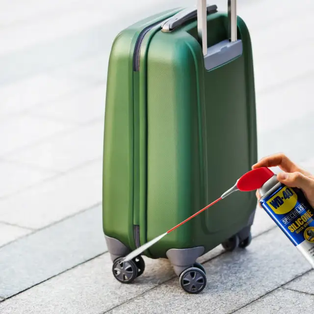 Czy można wymienić kółka w walizce Wittchen? Oto co musisz wiedzieć