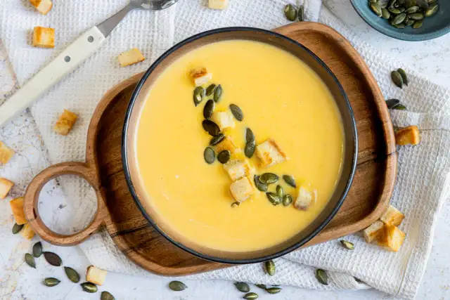 Cremige Butternut-Kürbis-Suppe: Einfaches Rezept & Tipps
