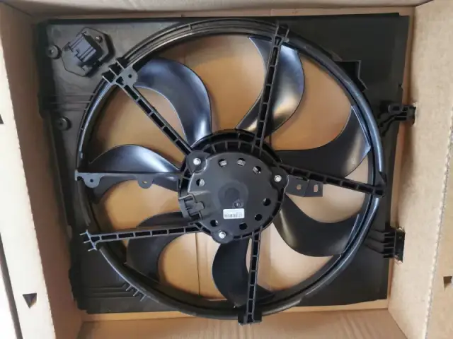 Przy jakiej temperaturze włącza się wentylator chłodnicy w Twoim aucie?