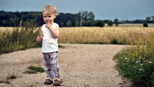 Tekst piosenki "Gdy byłem małym chłopcem" czy znasz całą historię?