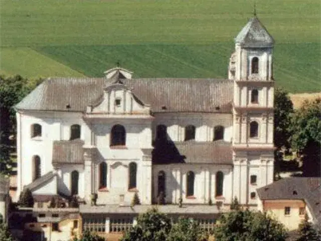 Różanystok sanktuarium historia: Cudowne wydarzenia i pielgrzymki