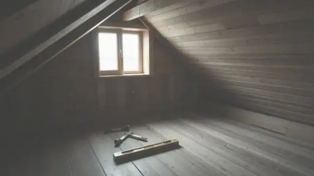 Jak obliczyć nośność stropu drewnianego? Praktyczny poradnik