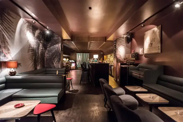 Die besten Wohnzimmer in Berlin: Bars, Cafés und mehr erleben