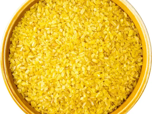 Jak ugotować kaszę bulgur w woreczku? Szybki przepis krok po kroku
